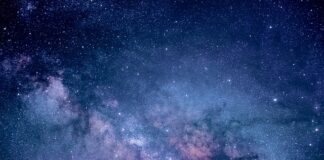 Czy światła pozycyjne świeca razem z mijania?