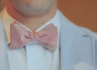 Co oznaczają muszki w kwiatach doniczkowych?